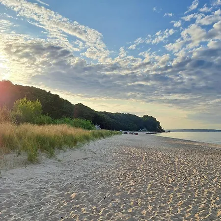 Family Complex In Lägenhet